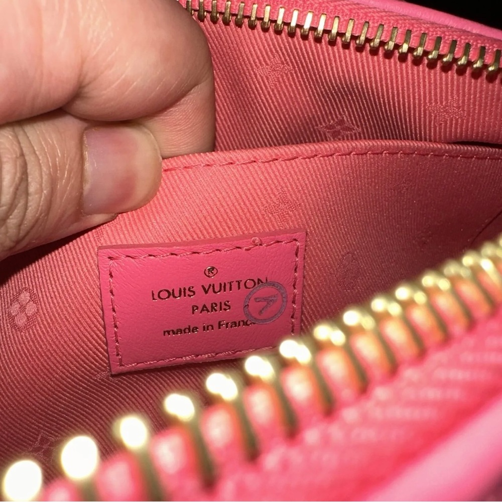 Louis Vuitton Limited Edition Pappilon BB Bubblegram Bag - Picture 7 of 10